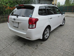 Toyota Fielder